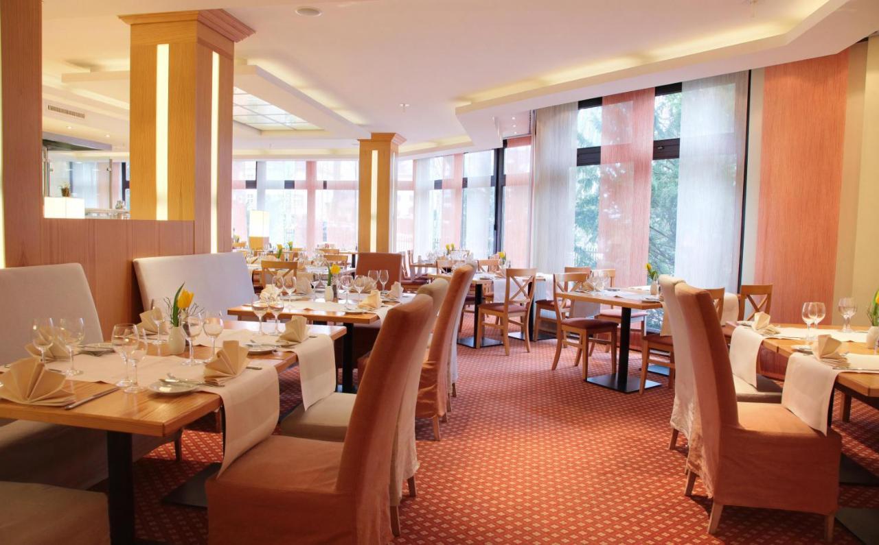 Hotel Am Kurpark باد هيرسفيلد المظهر الخارجي الصورة